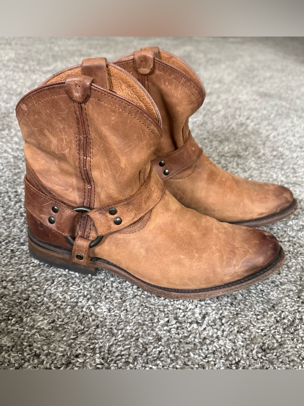 Frye Wyatt Harness Boots Women’s 7.5 Brown Distressed Western Moto Leather Short